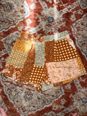 Patchwork Floral Print Women’s Shorts in Brown and Pink
